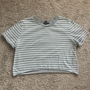 Gray t shirt w/White stripes